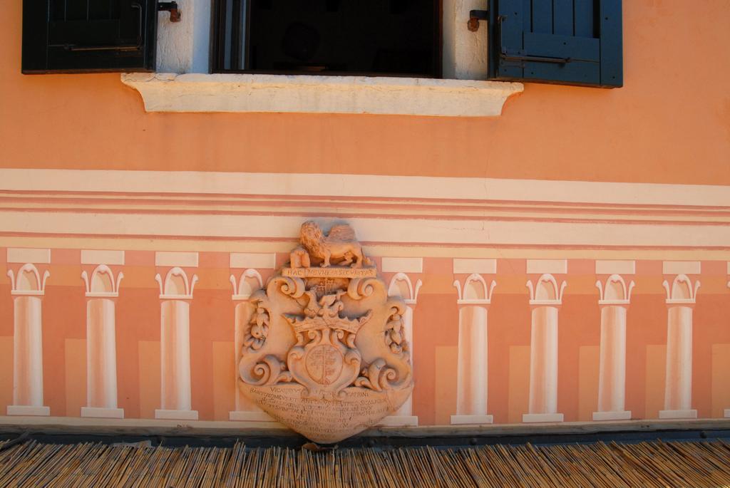 Albergo Al Platano Caprino Veronese Exterior foto